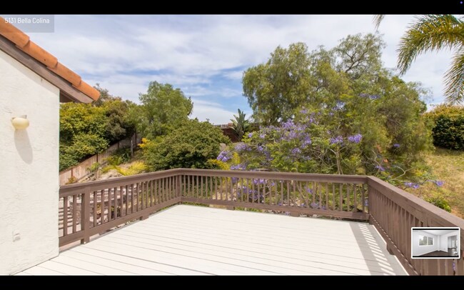 Building Photo - Incredible Rancho Del Oro Home!