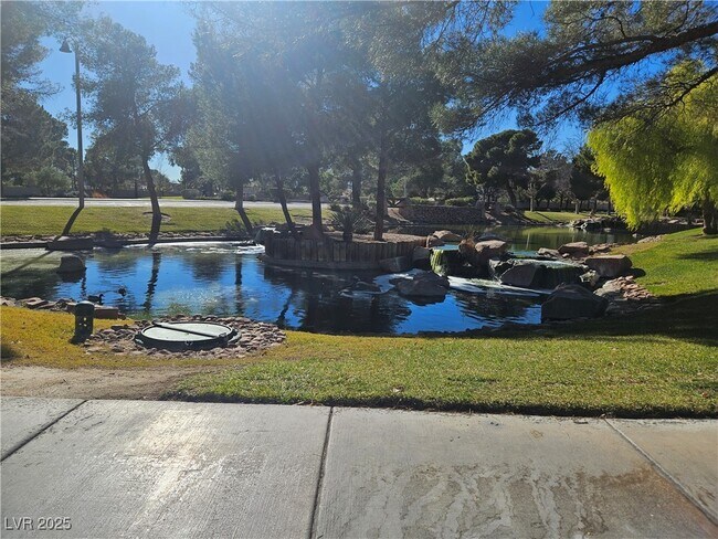 Building Photo - 9516 Wooden Pier Way