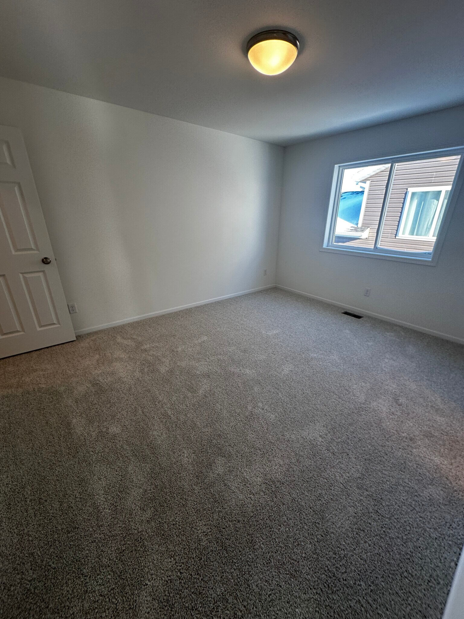 Building Photo - 6310 83rd Ave S