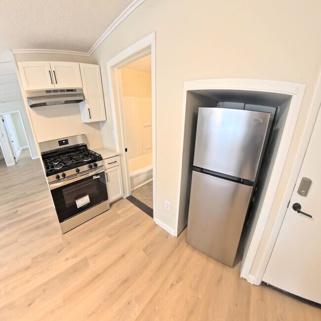 Building Photo - 510 S Washington St