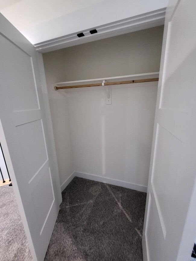 Building Photo - Beautiful Newly Built 3 Bedroom 2.5 Bath Townhome In Sweetgrass!!!!!