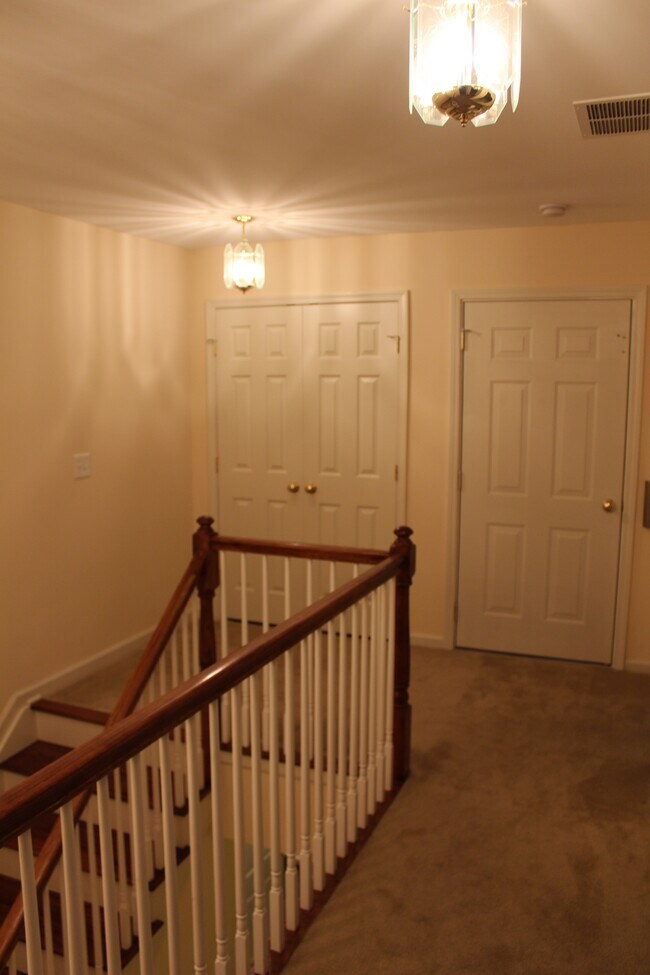 Building Photo - 26 Catamaran Ct