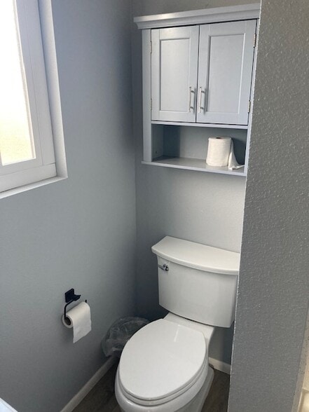 Building Photo - 3721 Hoen Ave