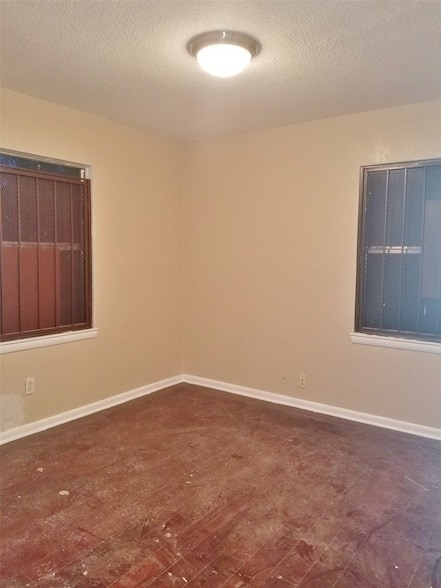 Building Photo - 12116 Hoblitzelle Dr