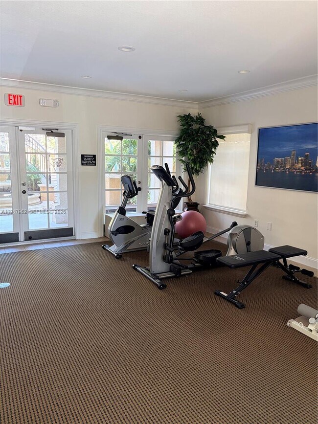 Building Photo - 2941 NE 185th St