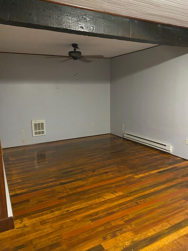 Living Room - 8325 Dallas Ave S