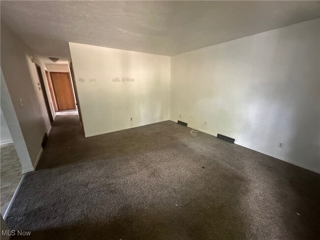 Building Photo - 1916 17th St SW