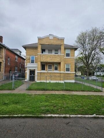 Building Photo - 2415 W Grand St