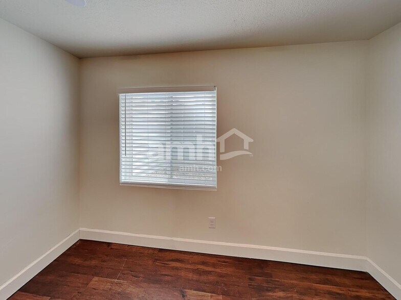 Building Photo - 6084 W Copper Hawk Dr