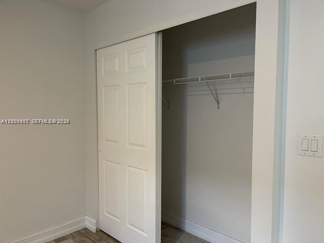 Building Photo - 20931 NE 30th Ct