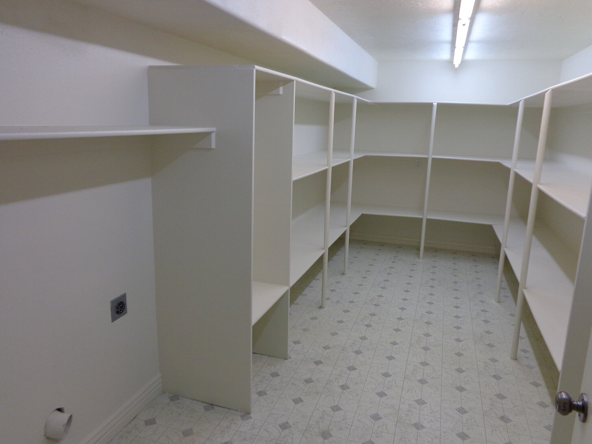 Building Photo - 465 W 1780 N St