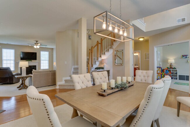 Building Photo - 1945 Breck Ave