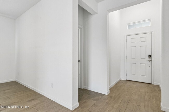 Building Photo - 3012 Granary Pk Ave
