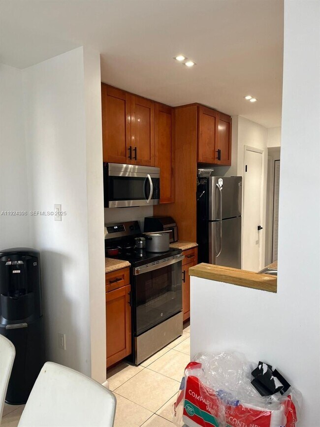 Building Photo - 15330 SW 106th Terrace