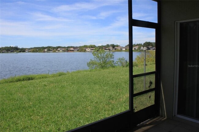 Building Photo - 4440 Waterside Pointe Cir