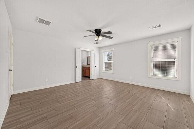 Building Photo - 13310 Boudreaux Estates Dr