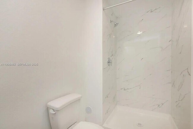 Building Photo - 25850 SW 140th Ct