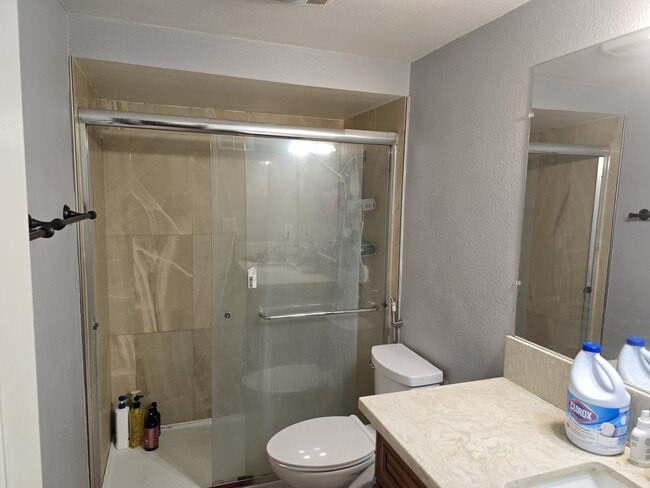 Building Photo - Cozy Rental in Garden Grove for Lease