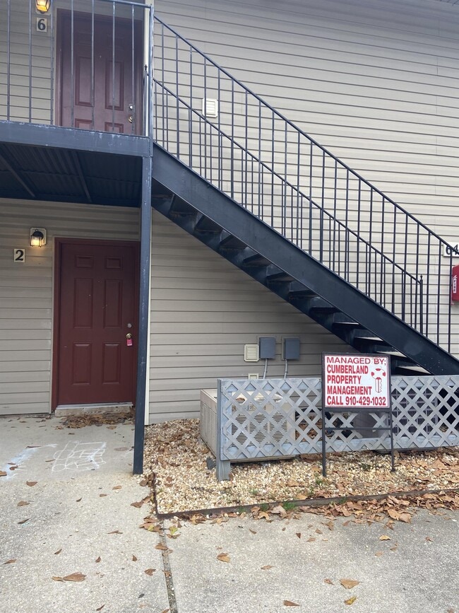 Building Photo - 6408 Starbrook Dr
