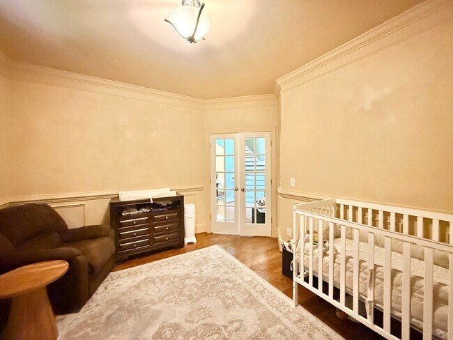 Building Photo - **OFFERING WAIVED APPLICATION FEES** Luxur...
