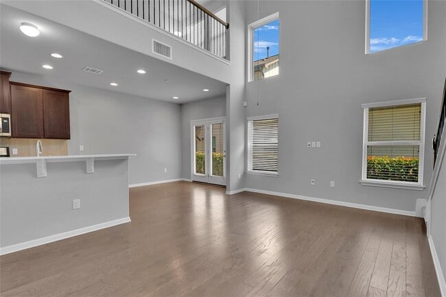 Building Photo - 1513 Catalan Rd