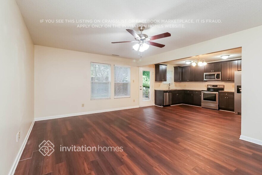 Building Photo - 2032 Dunsmore Ln