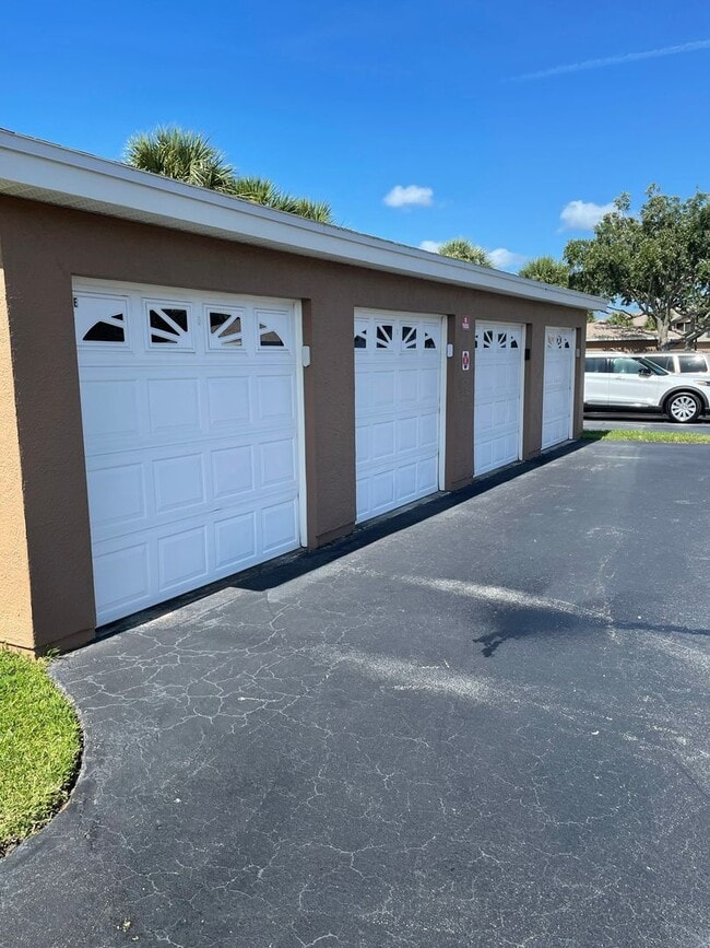 Building Photo - 1 BD/1BA CONDO IN GREENS AT VIERA EAST FOR RENT