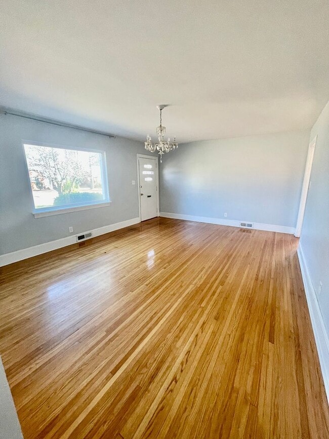 Building Photo - Welcome to this adorable 3-bedroom, 2-bath ranch style brick home, nestled in the historic McCror...