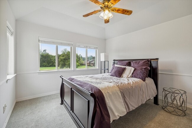 Building Photo - 18531 Duke Lake Dr