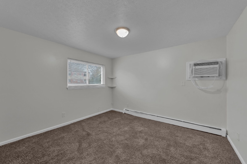 Building Photo - 6011 Stover Ave