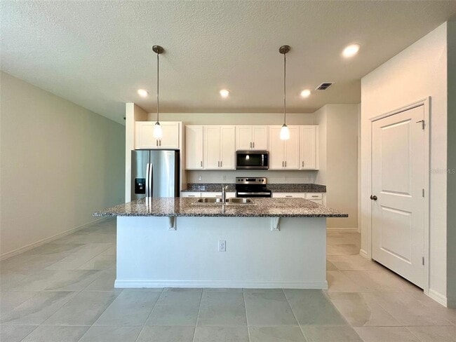 Building Photo - 16365 Winding Preserve Cir