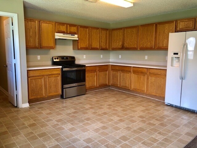 Building Photo - AVALON PARK!MOVE IN NOW! LARGE 5bd 2.5 bat...