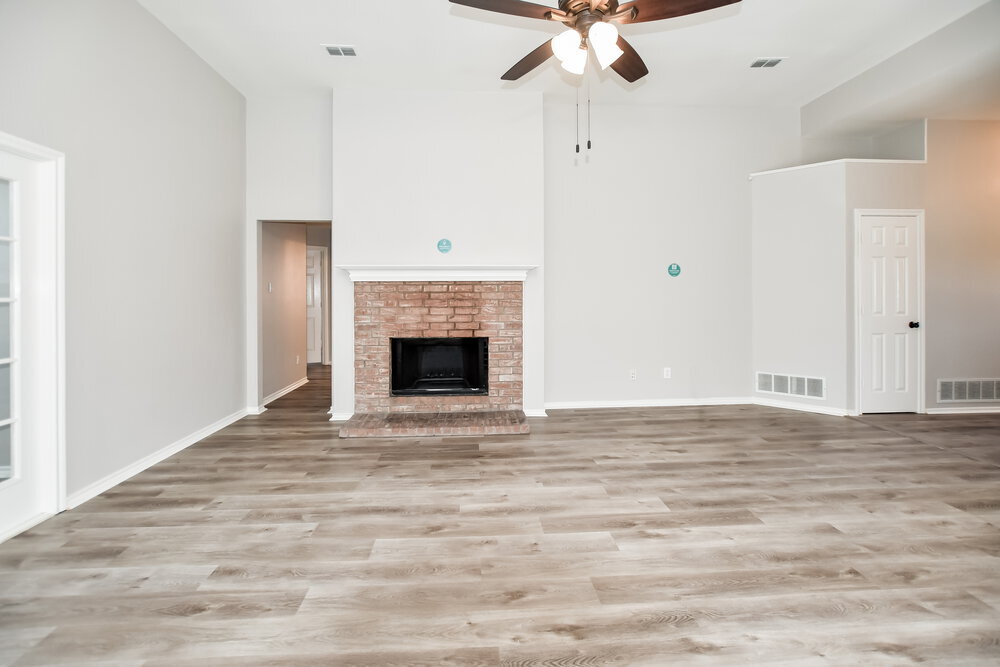 Building Photo - 2006 Firewater Pl