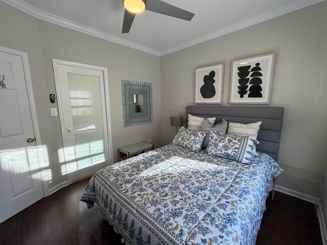 Building Photo - 26 S Coolidge Ave