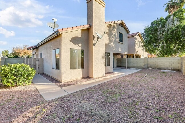 Building Photo - Beautiful Ahwatukee Home!