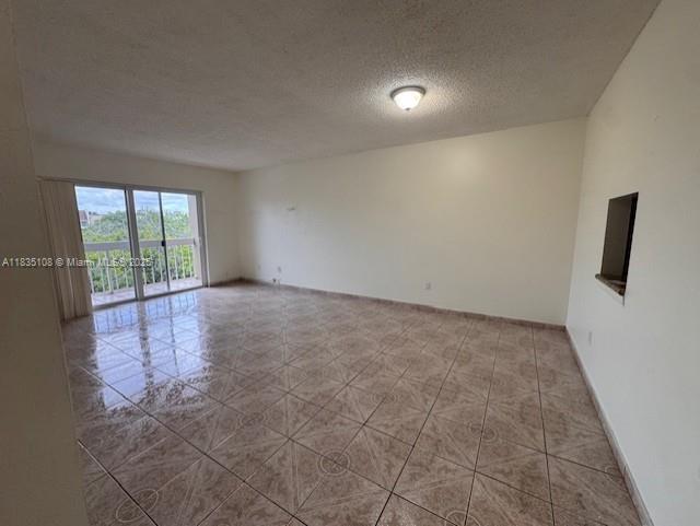 Building Photo - 7732 Camino Real