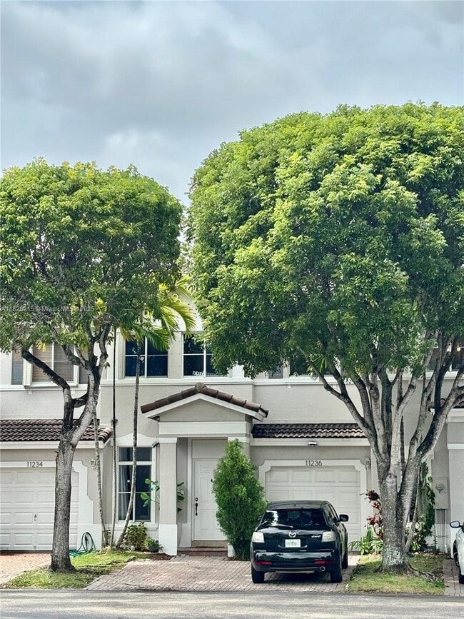 Primary Photo - 11236 NW 56th St