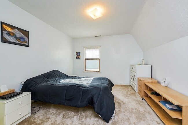 Building Photo - 32 Mason Terrace