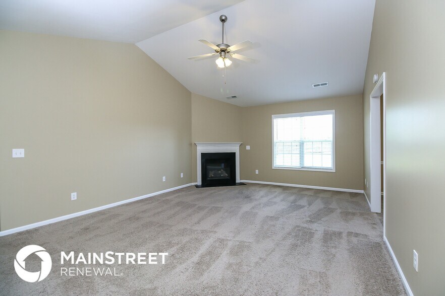 Building Photo - 430 Sailway Rd