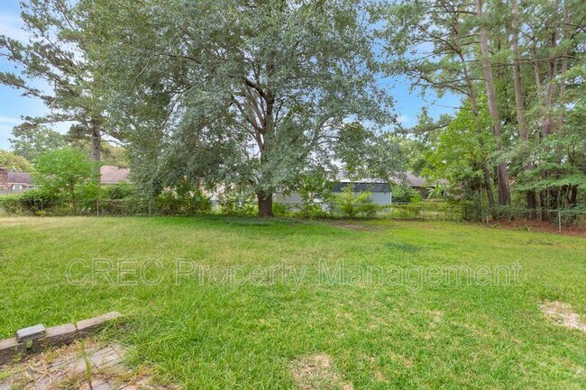 Building Photo - 412 Fox Hunt Rd