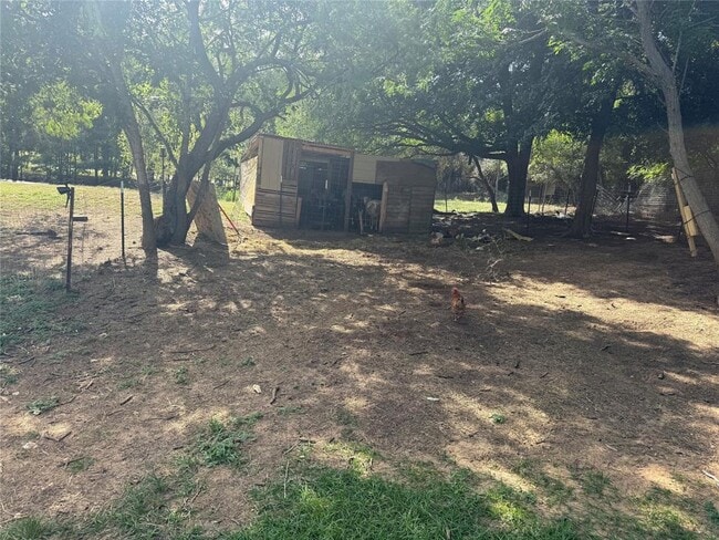 Building Photo - 968 Red Town Rd