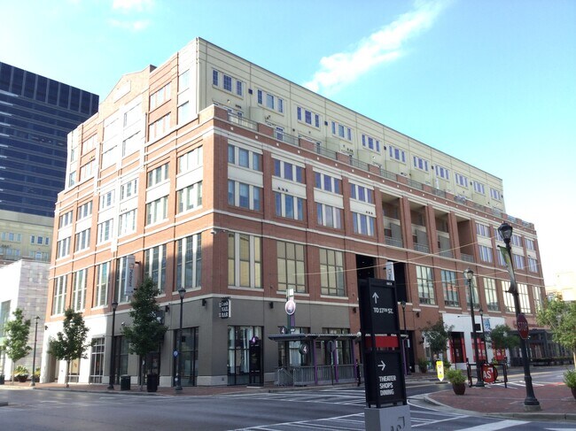 Building Photo - 232 19th St NW