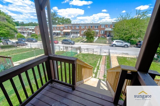 Building Photo - 217 W Edgevale Rd