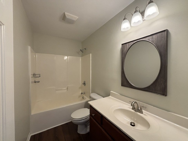 Building Photo - 4427 Parkcrest Cir