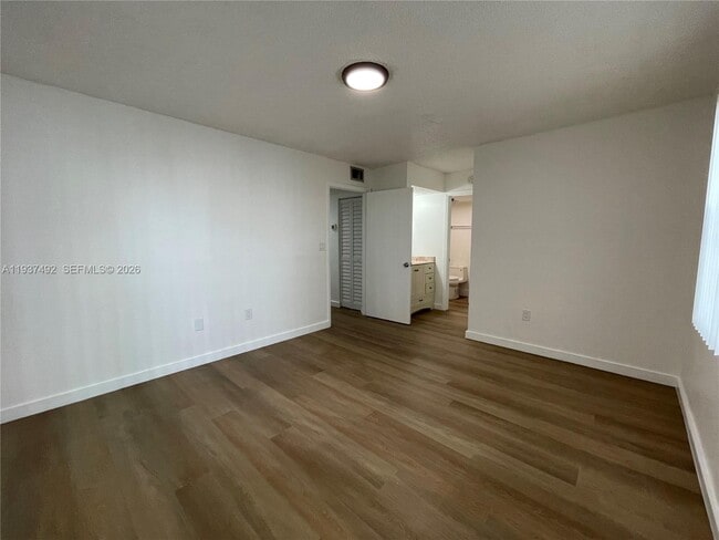 Building Photo - 8580 SW 212th St