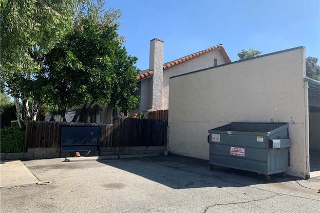 Building Photo - 656 Lemar Park Dr