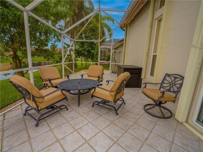 Building Photo - 20107 Ocean Key Dr