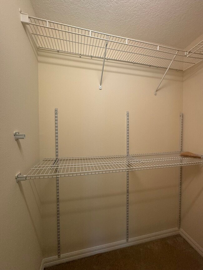 Building Photo - 1403 Gondola Park Dr