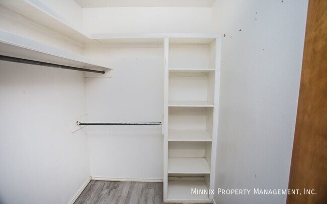 Building Photo - 5504 73rd St