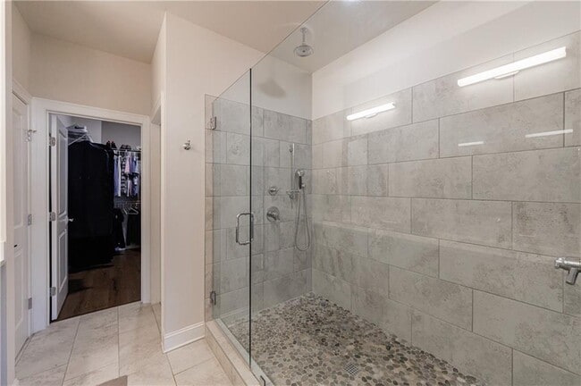 Building Photo - 4337 Parkside Pl